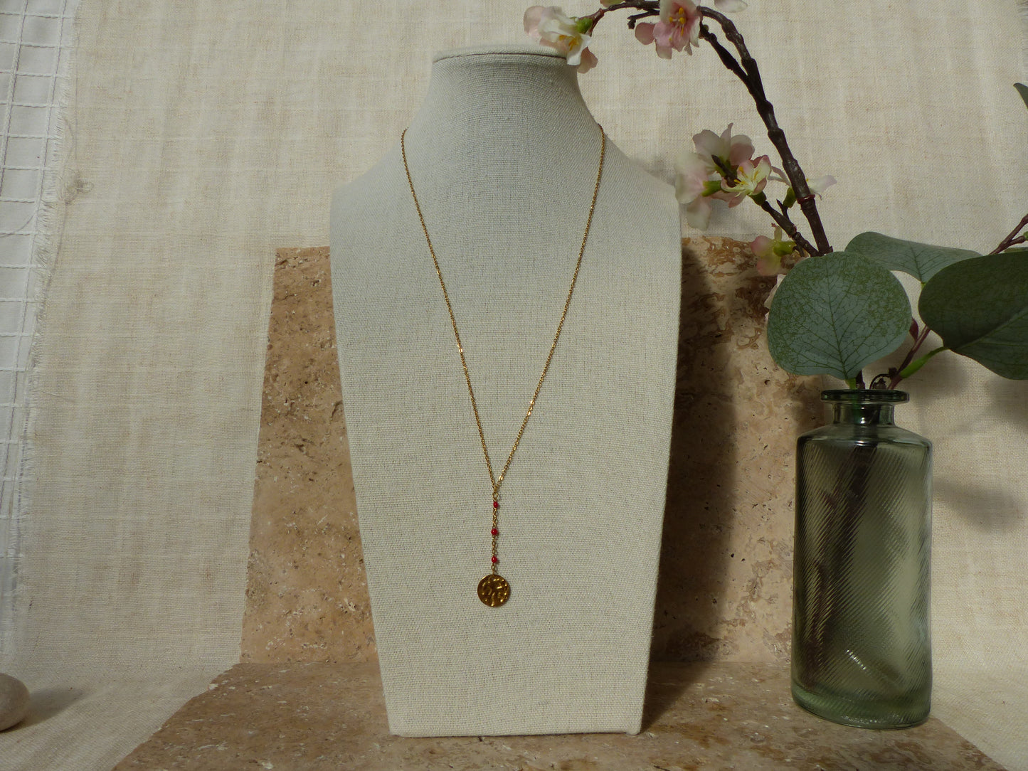 LANA COLLIER ACIER INOXYDABLE ROUGE PENDENTIF SPLELEGANTE