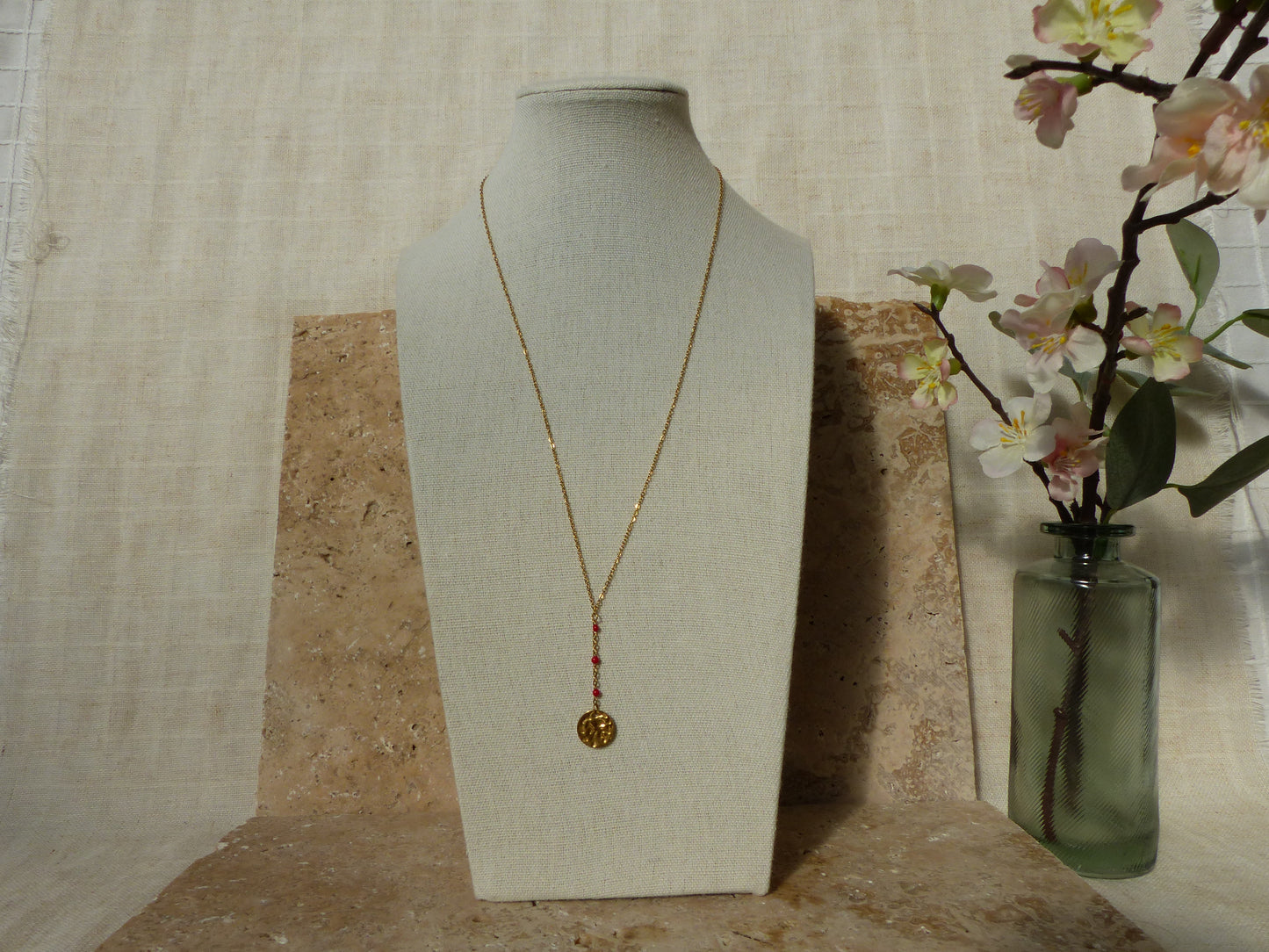 LANA COLLIER ACIERINOXYDABLE ROUGE PENDENTIF SPLELEGANTE