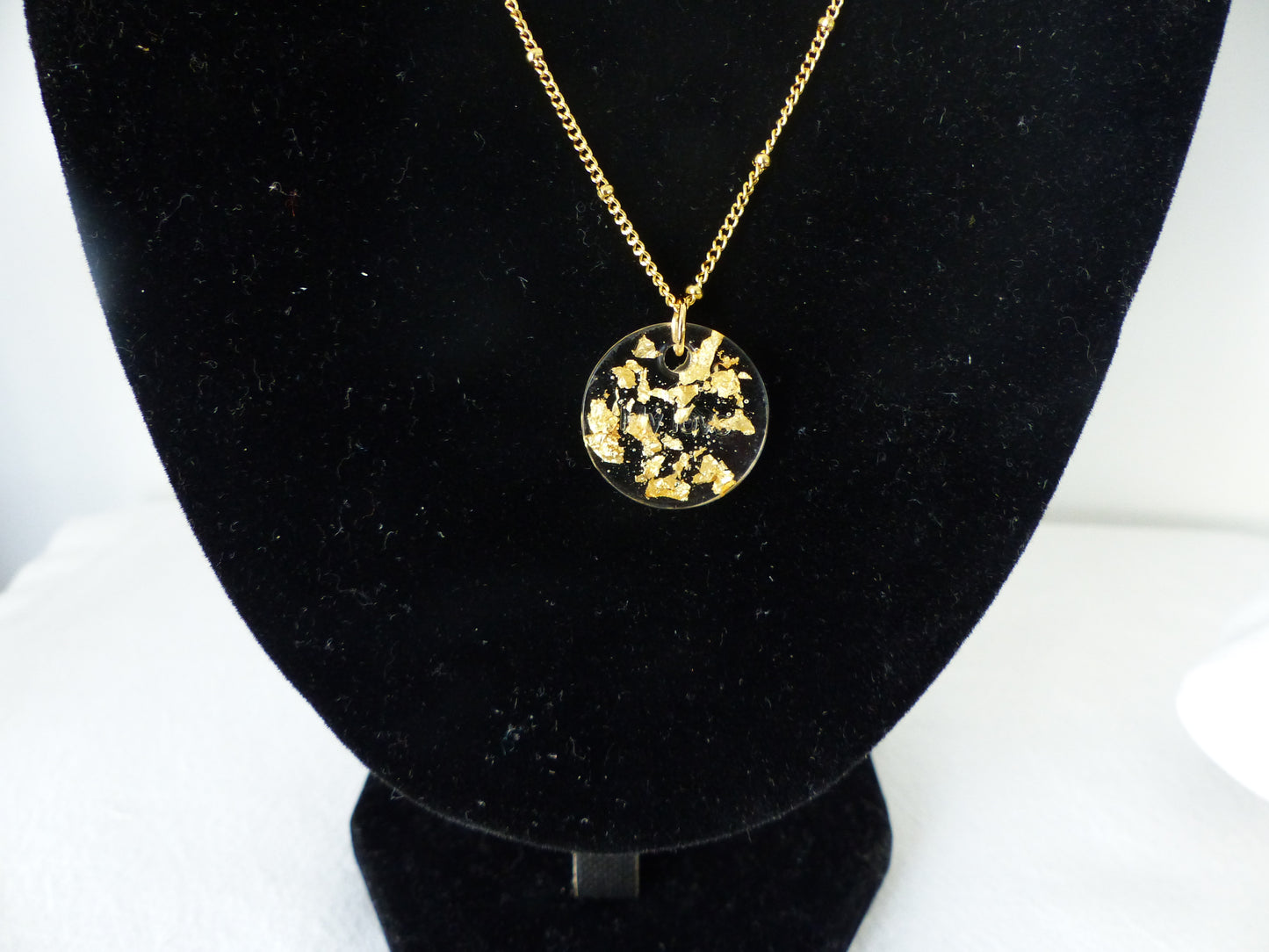 TATIANA COLLIER ACIER INOXYDABLE RESINE SPLELEGANTE