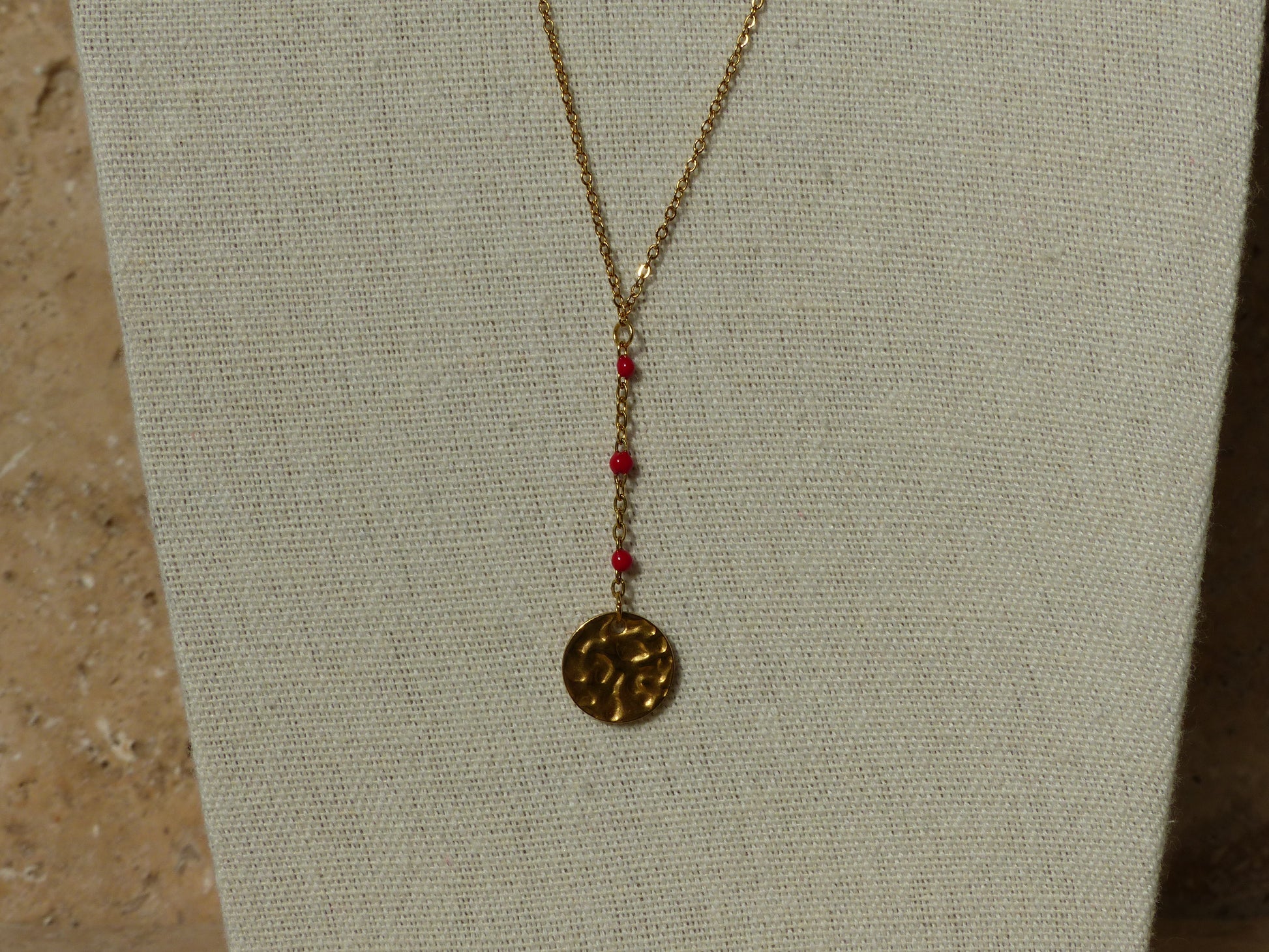 LANA COLLIER ACIER INOXYDABLE ROUGE PENDENTIF SPLELEGANTE