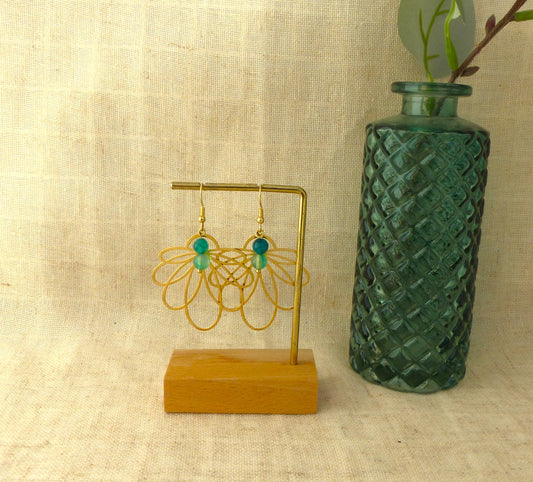 boucles d'oreille en acier inoxydable , pierre agate verte, pendentif fleur bohème fait à la main par SP LELEGANTE